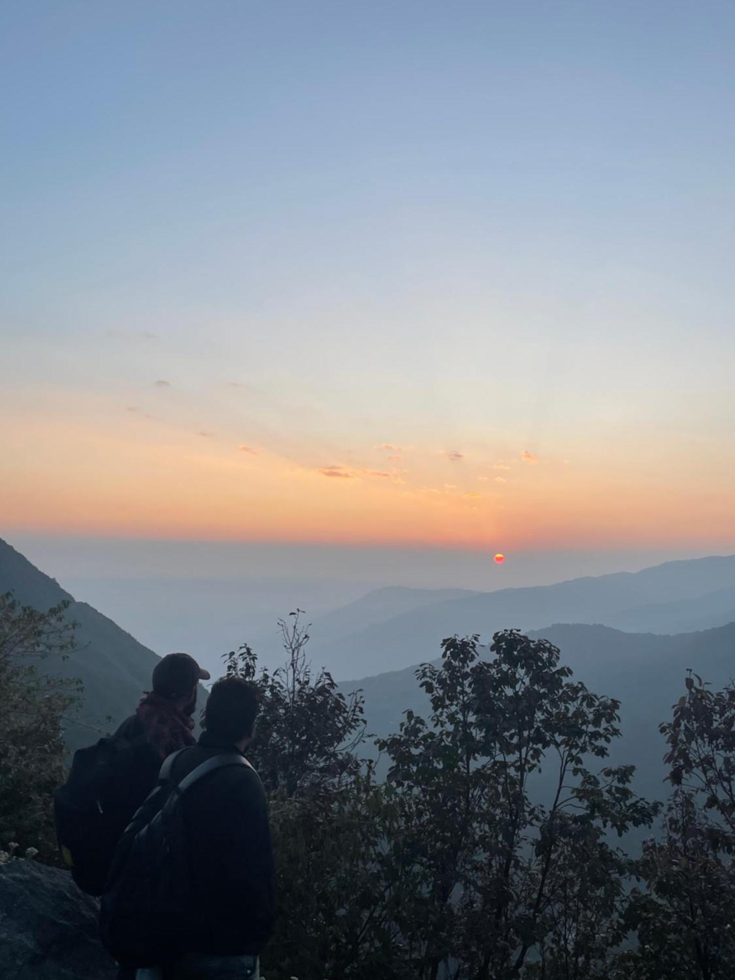 Wake In Himalayas Hostel Pelling Exterior photo